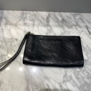 Monsac wristlet
